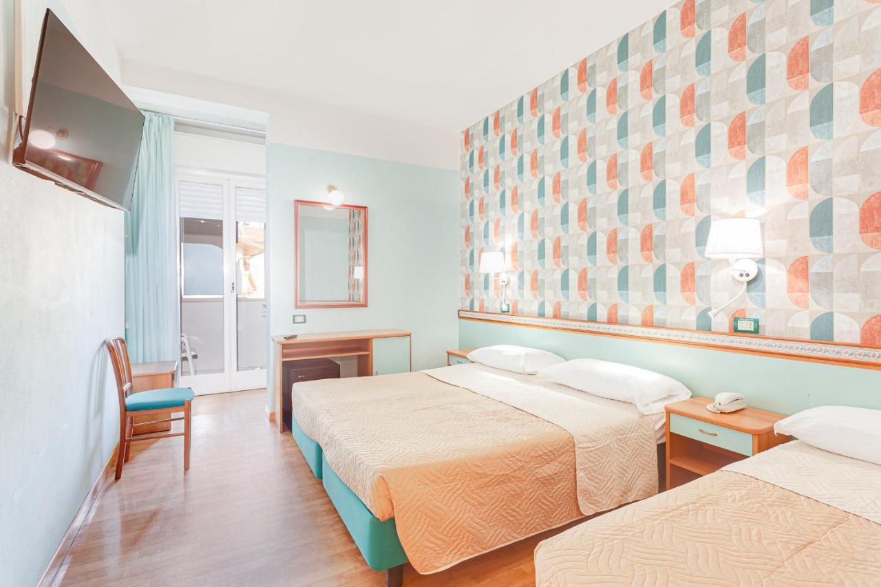 Hotel Fantini Гаттео-а-Маре Экстерьер фото