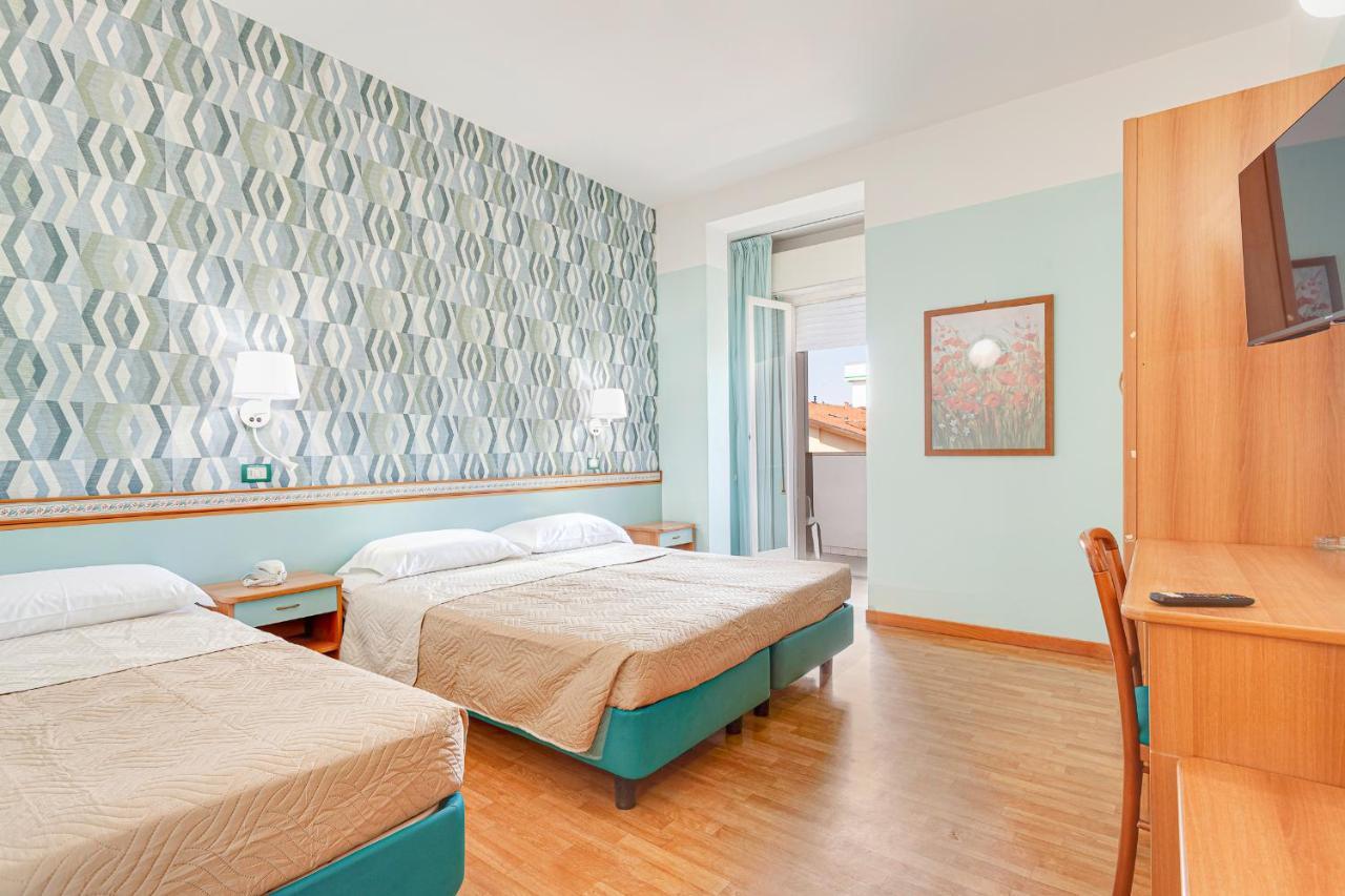 Hotel Fantini Гаттео-а-Маре Экстерьер фото